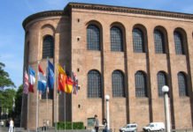 Liebe darf durchaus spielerisch und lustvoll sein – Bilderzyklus zum Hohelied in der Basilika