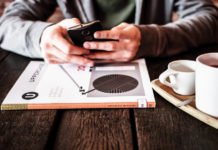 Hochschule Trier befasst sich mit produktpolitischer Gestaltung von Smartphones