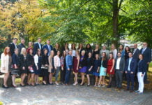 Erfolgreiche Absolventen der Physiotherapieschule des Trierer Brüderkrankenhauses