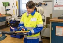 Girls‘ Day: Mädchen lernen Beruf der Elektronikerin kennen