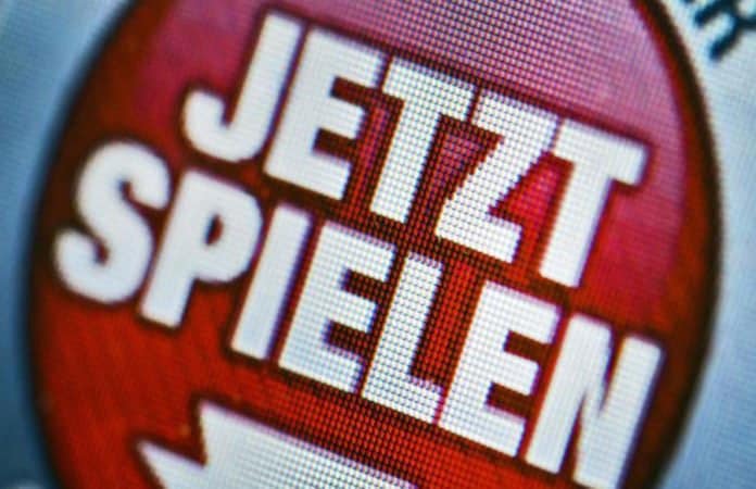gluecksspiel_internet_dpa