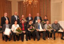 Sechs neue Ehrenamtsträger mit Goldstatus – Kreishandwerkerschaft verleiht Ehrennadeln