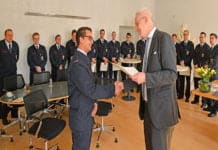 Trier – 15 Feuerwehrleute auf Lebenszeit verbeamtet