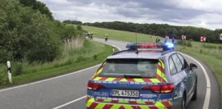 Polizei kontrolliert Hunderte Fahrzeuge am Nürburgring