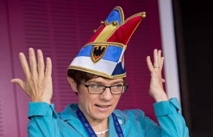 Annegret Kramp-Karrenbauer (CDU)