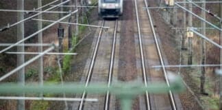 Sperrungen wegen Bahnarbeiten: Einschränkungen auf linker Rheinseite