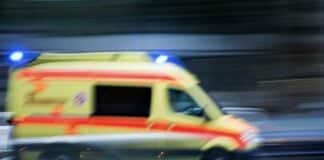 Saarland: Drei PKWs kollidieren auf Bundesstraße – alle drei Fahrer ins Krankenhaus