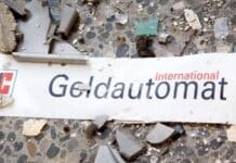 RLP: Geldautomat gesprengt – Explosion erschüttert ein Gewerbegebiet