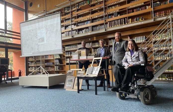 Wissenschaftliche_Bibliothek_Alexander_Scheidweiler_gesichert_am_11.11.2021