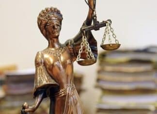 „Liquid Ecstasy“ im Auto: Prozess nach Unfall auf der B51 in Trier