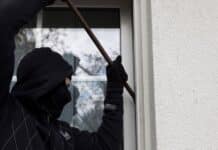 Bargeld und Wertgegenstände geklaut: Einbrüche in Trier und Thomm