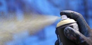 Personenzug besprüht: Bundespolizei Trier schnappt Graffiti-Sprayer in flagranti