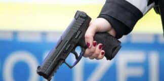 Blutiger Wald-Spaziergang: Mann durch Beinschuss verletzt