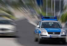 Illegales Autorennen? Polizei stoppt Verkehrs-Rowdys auf der B51