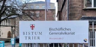 Finanzielle Unregelmäßigkeiten: Bistum Trier zeigt ehemaligen Pfarrer an