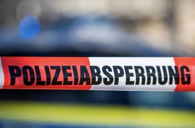 Korlingen: Anhänger schleudert auf E-Scooter – 15-jähriger Jugendlicher verstorben