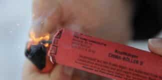 Saarland: Zwei Jugendliche durch Böllerwurf verletzt — Krankenhaus