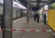 ++ Aktuell: Nach Angriff im Zug – Schaffner ist im Krankenhaus verstorben ++