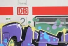 Konz: Farbschmierereien an Personenzug — Tausende Euro Schaden