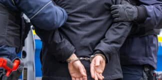 Brandanschlag auf Obdachlosenzelt: 50-Jähriger wegen versuchten sechsfachen Mordes festgenommen