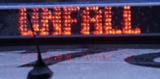 ++ Eifelkreis: Schwerer Unfall auf der B51 — Sperrung in beide Fahrtrichtungen ++