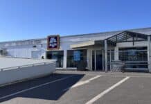 Überraschung in Trier-Nord: Aldi-Filiale in der Paulinstraße macht schon im Oktober zu Der Eingangsbereich der ALdi-Süd Filiale in Trier-Nord.