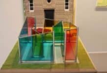 „Kleine Farbenlehre“: Kunstwerk für KiTa Abenteuerland in Bitburg