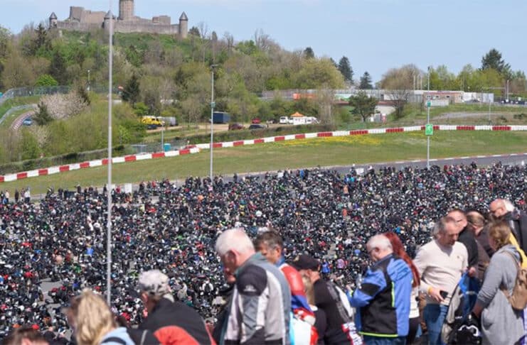 „Anlassen“- Motorrad-Saisonstart am Nürburgring – dieses Programm erwartet euch! Anlassen 2025 auf dem Nürburgring
