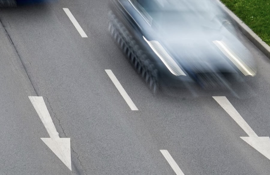 Illegales-Rennen-auf-der-A1-bei-Hetzerath-F-nf-Fahrzeuge-beteiligt