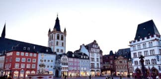 Trier: Pflaster am Hauptmarkt wird saniert