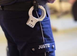 Idar-Oberstein: Mehrjährige Haftstrafe für Physiotherapeutin nach Betrugsserie