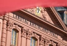 Gegen Blockade durch U-Ausschüsse: Rheinland-Pfalz will Verfassung ändern