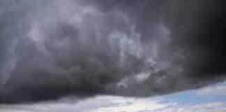 Langes Wochenende mit Regenjacke: Wetter in der Region bleibt kühle und wechselhaft