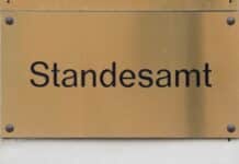 Neues Namensrecht: „Wunsch nach Doppelnamen überschaubar“ – erste Bilanz für RLP