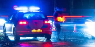 Luxemburg: Fußgängerin schwer verletzt liegen gelassen – Fahrer flüchtet nach Kollision!