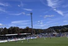 Regionalliga-Reform: DFB plant Umbruch – Vier Ligen, vier Aufsteiger, aber viele offene Fronten Moselstadion in Trier während des Regionalliga-Spiels Eintracht Trier gegen Bayern Alzenau, Heimspiel vor 2.724 Zuschauern.