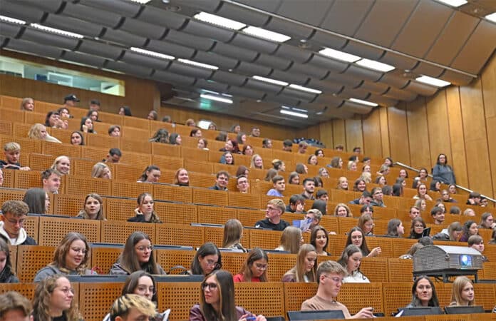 Erstsemester 2025/2026 Uni Trier