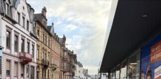 Nächtliche Wahnsinnsfahrt durch Trier: Betrunkener schlägt Polizisten – Drogen und Fake-Urin gefunden