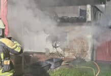 Verletzter und eine halbe Million Euro Schaden: Ursache von verheerendem Garagenbrand gefunden