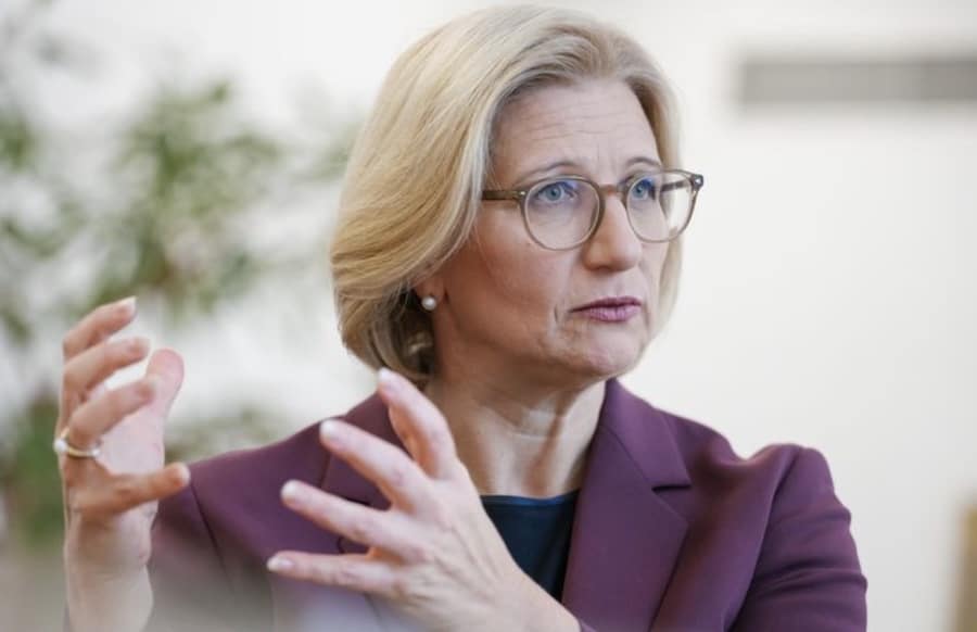 Rehlinger-AfD-profitiert-von-Angst-und-Sorgen-der-B-rger-offen-f-r-Verbotsverfahren