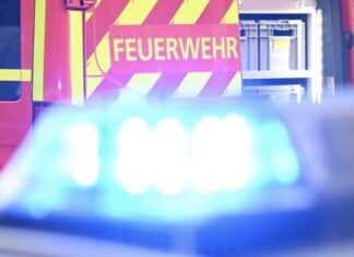 Nach Reifenplatzer: Reisebus mit Schulkasse in Brand geraten