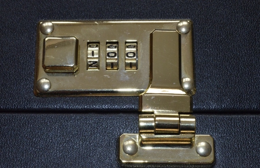 Luxemburg-Alkoholfahrten-betrunkene-Randalierer-und-ein-verd-chtiger-Koffer