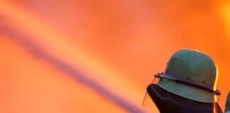 Hunsrück: Dramatische Rettungsaktion – Zwei Schwerverletzte bei Wohnhausbrand