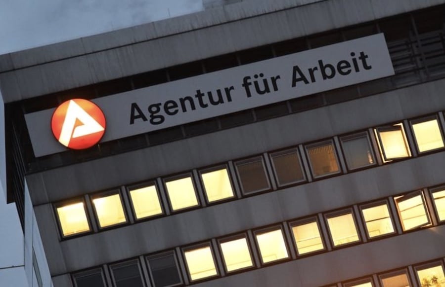 Mehr-Arbeitslose-in-Rheinland-Pfalz-Zahl-der-offenen-Stellen-kr-ftig-gesunken