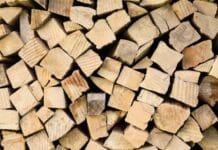 Vier Kubikmeter gestohlen: Brennholz-Diebe schlagen in Longuich zu