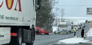Sperrung nach Unfall: Bitburger Straße zwischen Butzweiler und Helenenberg dicht