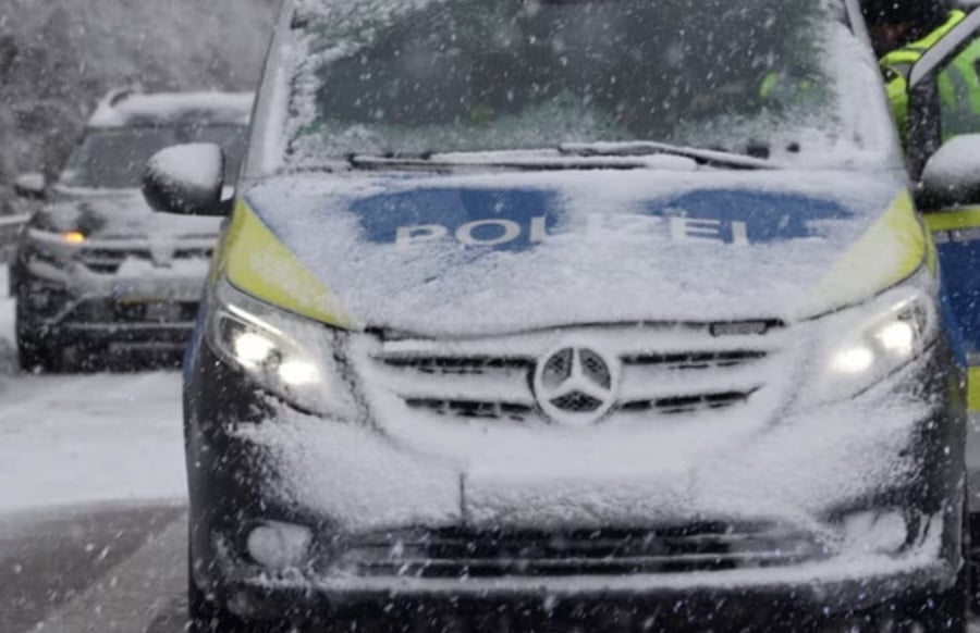 Schnee-Chaos-im-Saarland-Fast-40-Unf-lle-Einschr-nkungen-beim-Busverkehr