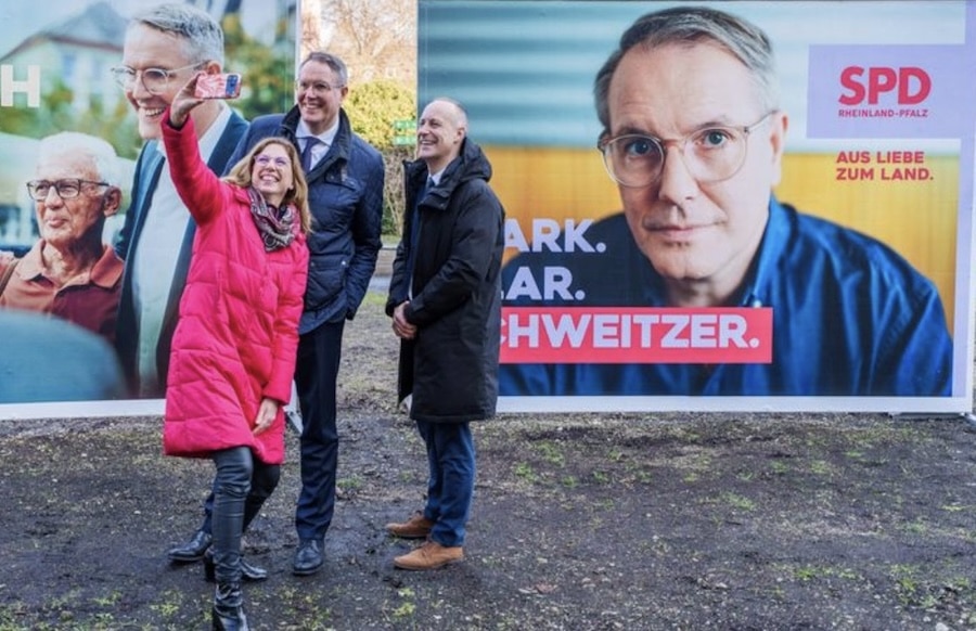 SPD-setzt-auf-Wahlkampf-Slogan-Aus-Liebe-zum-Land-und-XXL-Haust-rwahlkampf