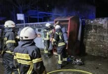 Silvesternacht Trier: Fünf Personen aus brennendem Haus gerettet — 14 Feuerwehreinsätze