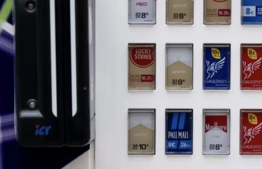 Zwei-Zigarettenautomaten-im-Eifelkreis-gestohlen-und-an-Feldwegen-abgeladen